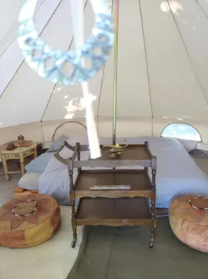 Coin salon dans l'établissement Voyage Spatio-Temporel