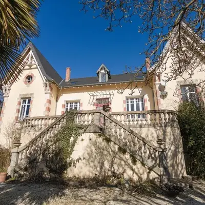 Stylish Mansion in Savignac