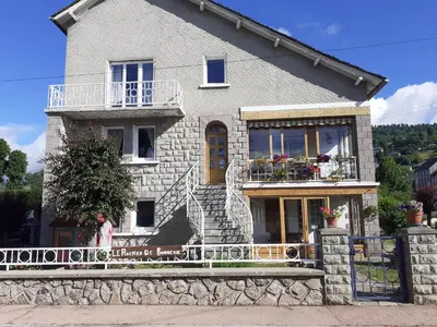 Bâtiment de le séjour chez l'habitant