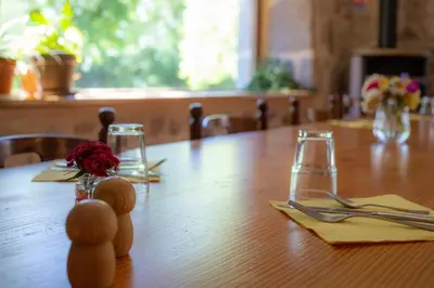 Restaurant ou autre lieu de restauration dans l'établissement Les Soleils