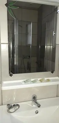 Salle de bains dans l'établissement Chez Celine