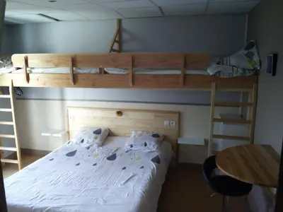 Un ou plusieurs lits dans un hébergement de l'établissement Hotel du Lac - Au Bord du Lac