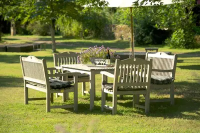 Jardin de l'établissement Le Prieuré La Ferme