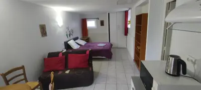 Cuisine ou kitchenette dans l'établissement MOULIN DE LACHAUD - HOTEL et GITES