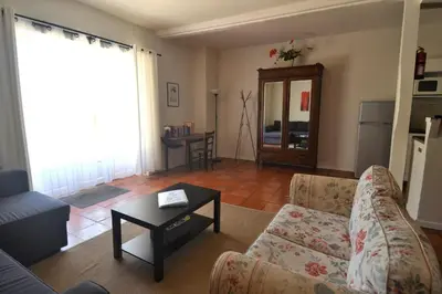 Coin salon dans l'établissement Gîte Duras