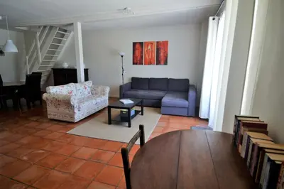 Coin salon dans l'établissement Gîte Duras