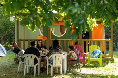 Clients de l'établissement Camping la Plage Lot Vallée de la Dordogne Rocamadour