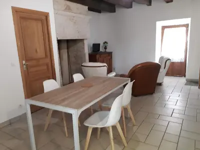 Coin salon dans l'établissement Le Bolet