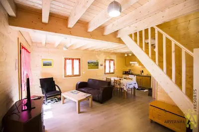 Coin salon dans l'établissement Chalet des Noisettes
