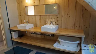Salle de bains dans l'établissement La Cabane de Marcha