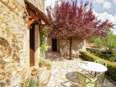 Jardin de l'établissement Lakeside Cottage Roziers Retreat