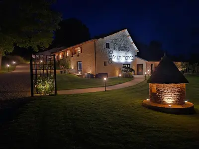 Jardin de l'établissement L'étable gourmande chambres d'hôtes et ferme auberge