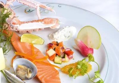 Nourriture dans l'hôtel ou à proximité
