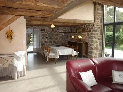 Coin salon dans l'établissement GITE MONTPLAISIR