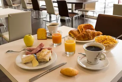 Nourriture dans l'hôtel ou à proximité