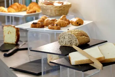 Nourriture dans l'hôtel ou à proximité