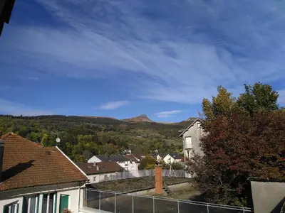 Vue générale sur la montagne ou vue sur la montagne depuis la maison de vacances
