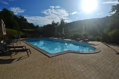 Piscine de l'établissement Le Manoir ou située à proximité