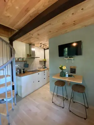 Cuisine ou kitchenette dans l'établissement Petit Maison du Chêne