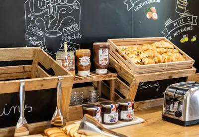 Nourriture dans l'hôtel ou à proximité