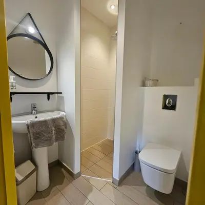 Salle de bains dans l'établissement Gite La Lumette