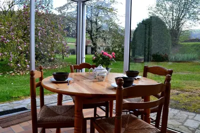 Jardin de l'établissement Gite Le Masgiral