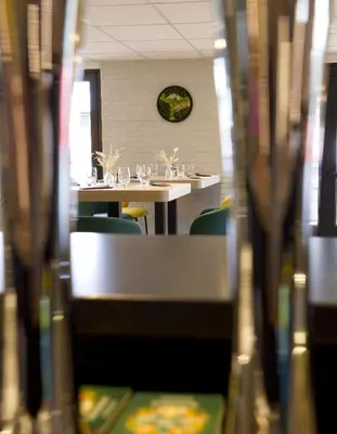 Restaurant ou autre lieu de restauration dans l'établissement Campanile NATURE - Limoges Nord
