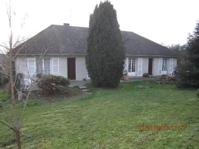 Jardin de l'établissement appart meublé fontanille
