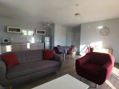 Coin salon dans l'établissement Hameau de Biscaye