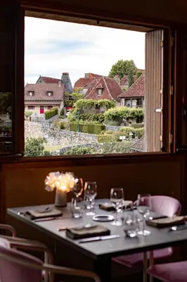 Plan de l'établissement Hôtel le Cantou 354