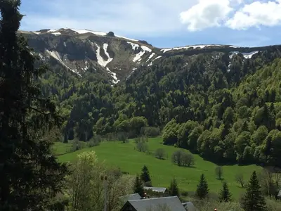 Plan de l'établissement chalet le balcon du Sancy - location du samedi au samedi - linge de lits fournis - option ménage fin de séjour non proposée