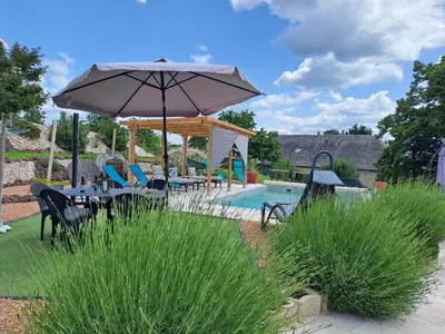 Piscine de l'établissement La Clé Du Maumont ou située à proximité