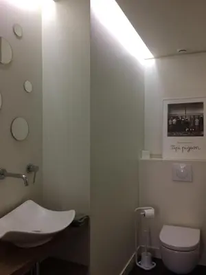 Salle de bains dans l'établissement LES TERRASSES DE CARENNAC