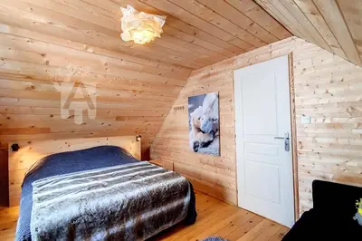 Un ou plusieurs lits dans un hébergement de l'établissement Chalet de Cécile 1