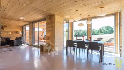 Coin salon dans l'établissement Chalet des Marmottes