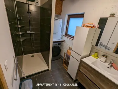 Salle de bains dans l'établissement Résidence Terre de Haut