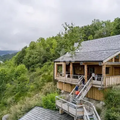 Grande Cabane du Lac