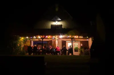 Clients de l'établissement TIPIsche trekkershut - Camping Le Soustran