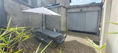 Plan de l'établissement Villa Jean Julien - Le Sancy - Wifi - 2 chambres - 2 Salles d'eau - Rdc - 8 personnes - Terrasse