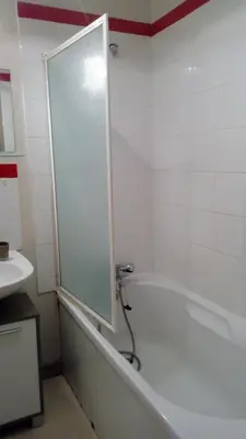 Salle de bains dans l'établissement Les Milles Gouttes Résidence La Feuillée