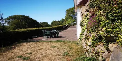 Jardin de l'établissement Le Gîte des Rioux,**** au cœur des Volcans d'Auvergne