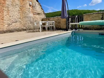 Piscine de l'établissement Gîte Chez Zoa ou située à proximité