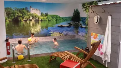 Piscine de l'établissement PERCHE, FISH AND GITES ou située à proximité