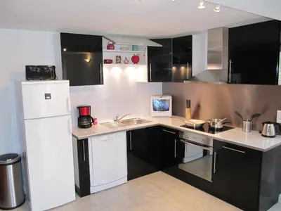 Cuisine ou kitchenette dans l'établissement PERCHE, FISH AND GITES