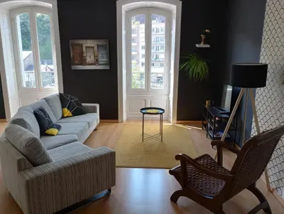 Coin salon dans l'établissement Tulle : bel appartement lumineux en centre ville