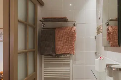 Salle de bains dans l'établissement La douce France