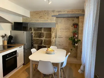 Cuisine ou kitchenette dans l'établissement Aventurine