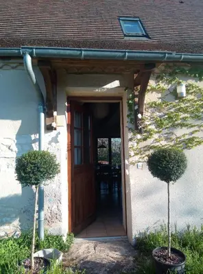 Jardin de l'établissement LE PARDÈS BnB