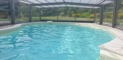 Piscine de l'établissement Gîte de pleine nature en dordogne ou située à proximité