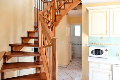 Cuisine ou kitchenette dans l'établissement Villa ravissante à Loubressac avec piscine privée